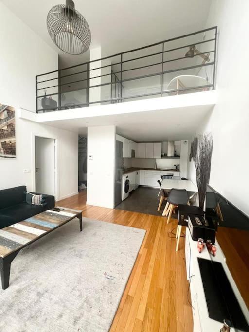 Duplex, 10 Min Champs Elysee Boulogne-Billancourt Luaran gambar