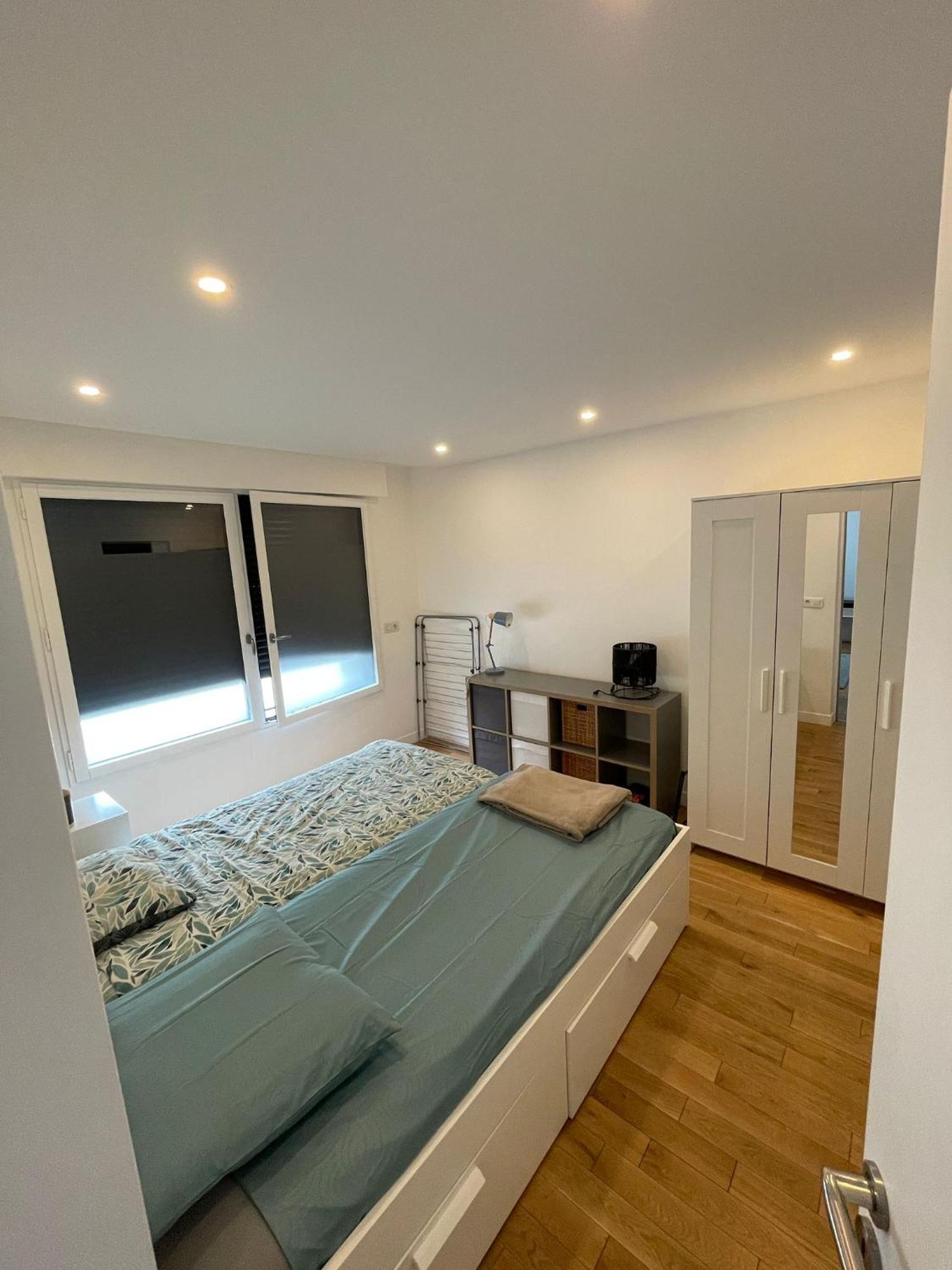 Duplex, 10 Min Champs Elysee Boulogne-Billancourt Luaran gambar